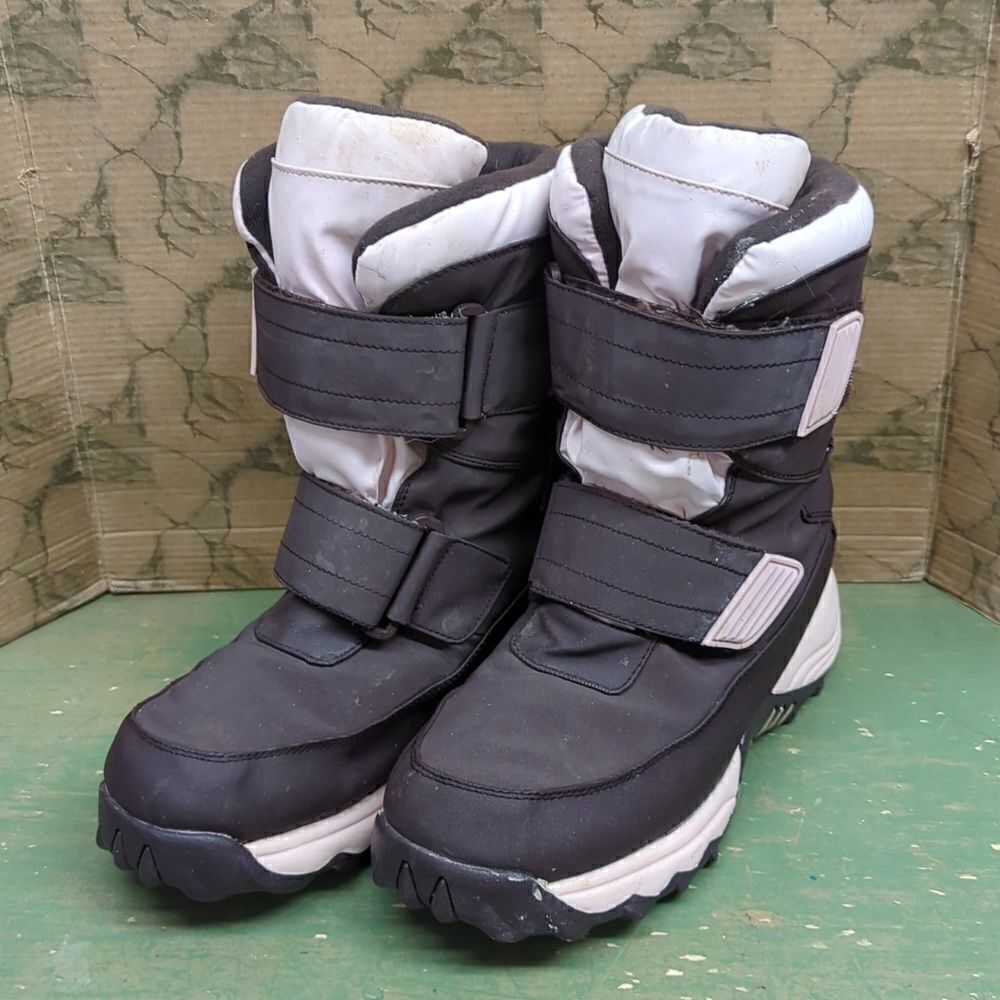 Athletech Winter‎ Snow Boots Women's Size 7 quilted Lined brown/pink